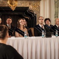 Duben 2017 - Fotografie z promoce absolventů CEMI v Břevnovském klášteře